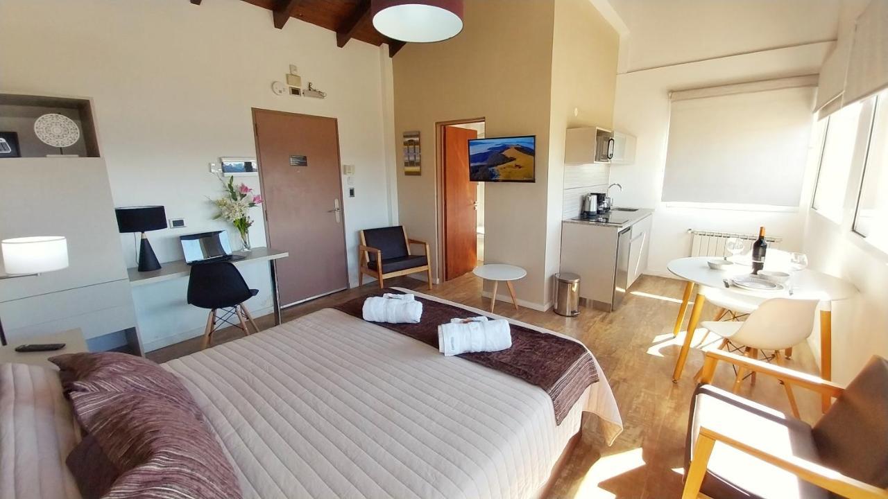 Las Victorias Suites Bariloche Bagian luar foto