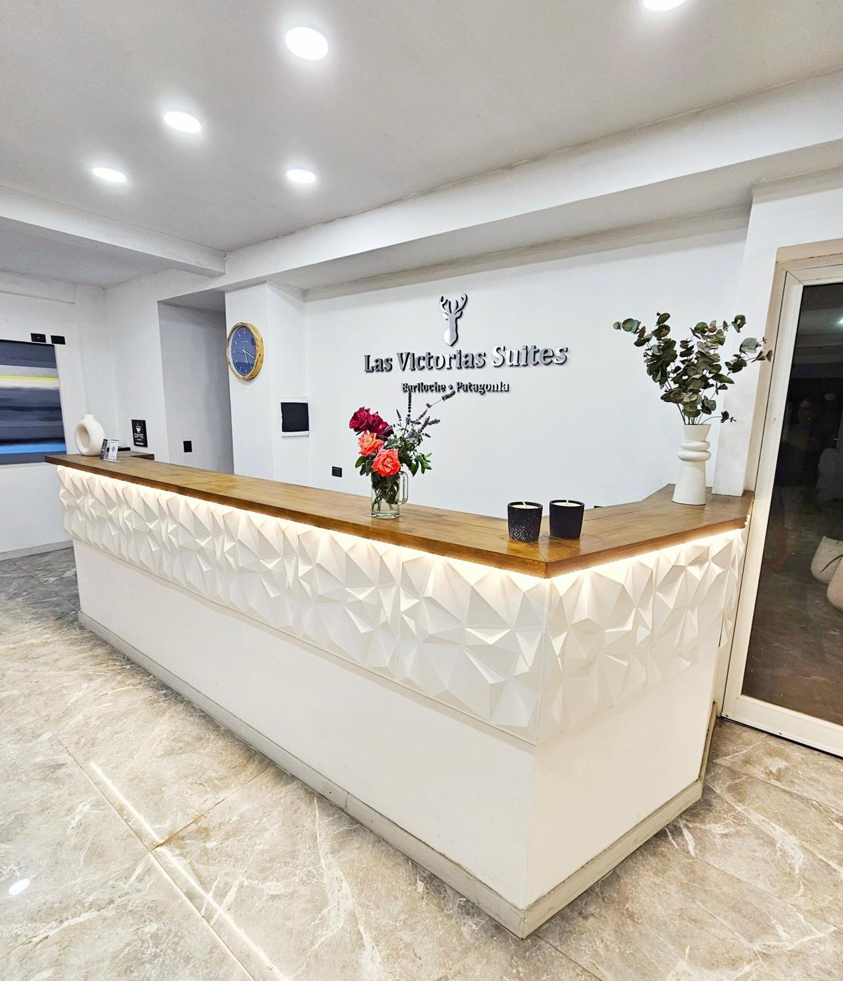 Las Victorias Suites Bariloche Bagian luar foto