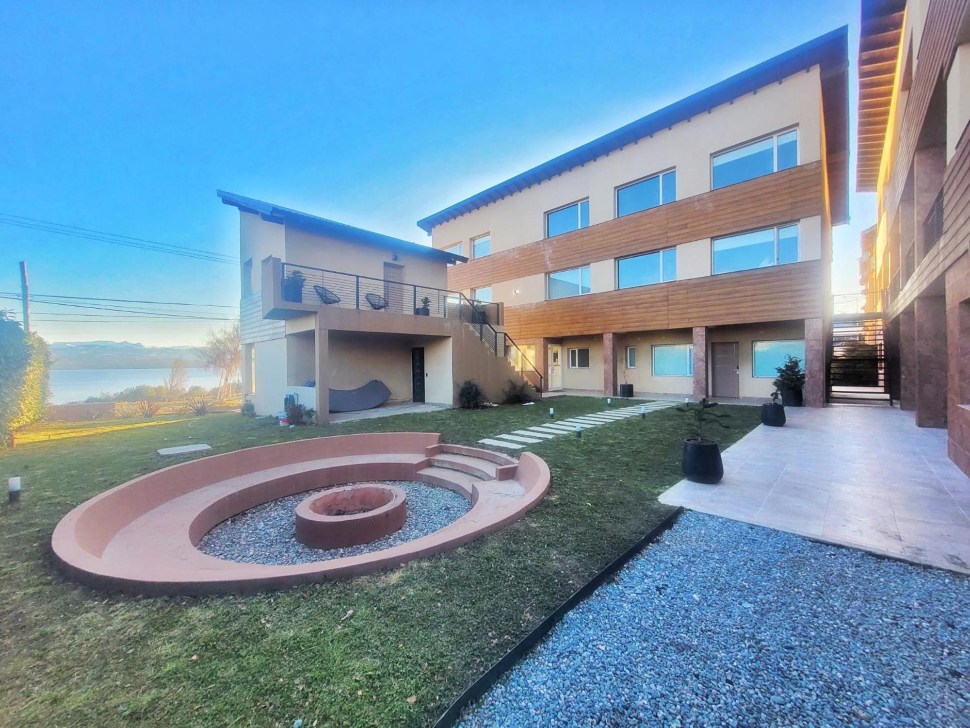 Las Victorias Suites Bariloche Bagian luar foto